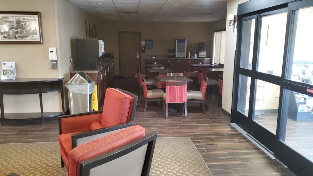 Cambridge Inn by Capital O near I-70 I-77 2