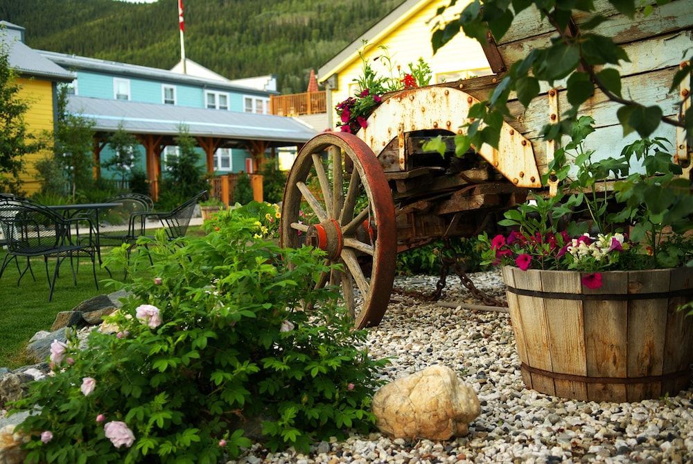 Holland America Dawson City Inn 1