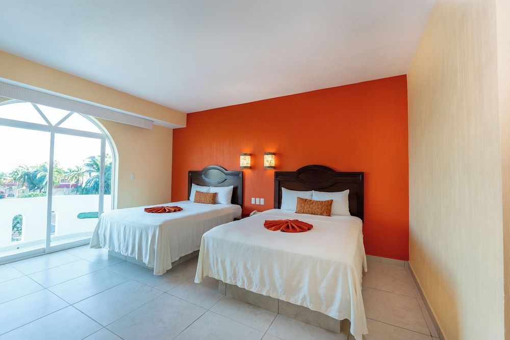 Paris - Santa Cruz Huatulco - Casa Danna Huatulco - Santa Cruz Huatulco