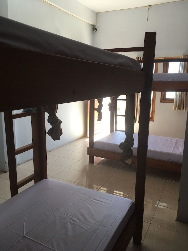 Bajo Sunset Hostel 2