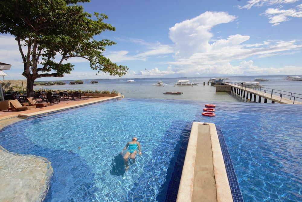 1521 Mactan Resort 1