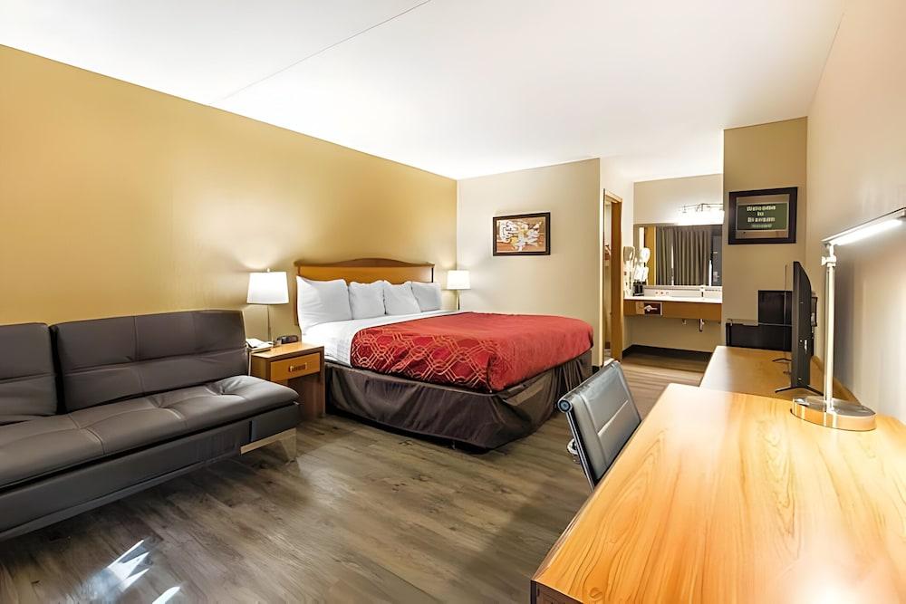 Ramada By Wyndham Branson Theatre District 2