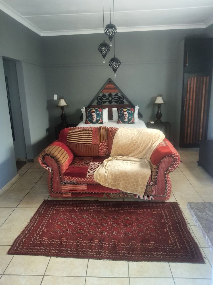 Africa s Eden Guesthouse 1
