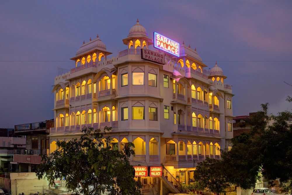 Sarang Palace - A Luxury Boutique Hotel 1