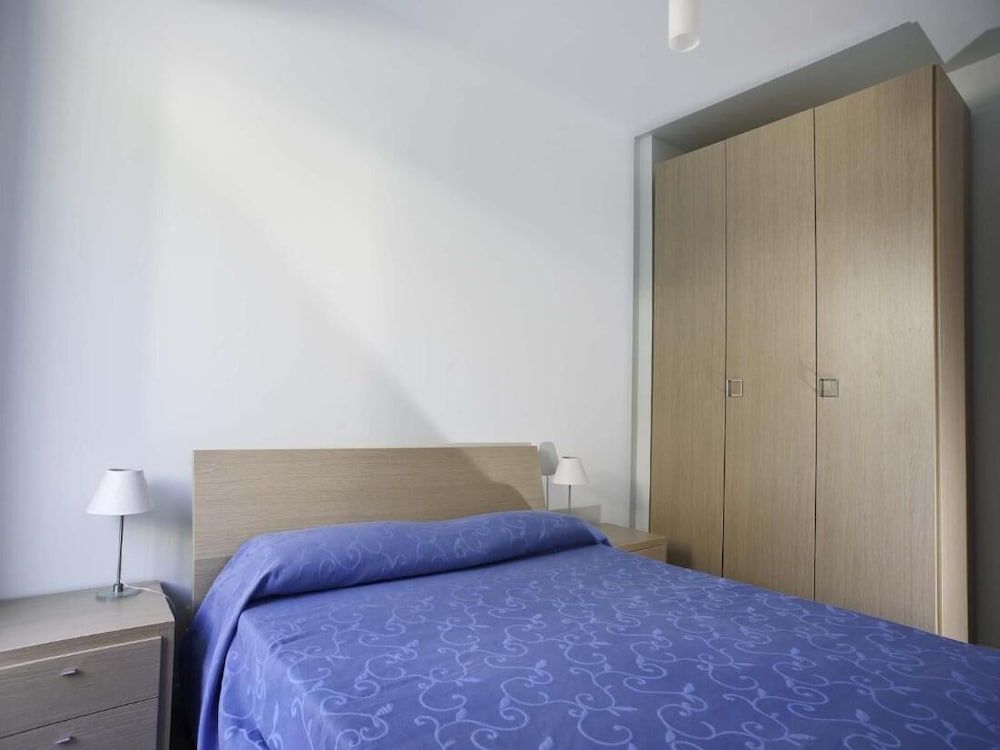 Dolce Mare 6 - Second Floor - Sea Front Large Balcony - Free Wifi and Garage 2