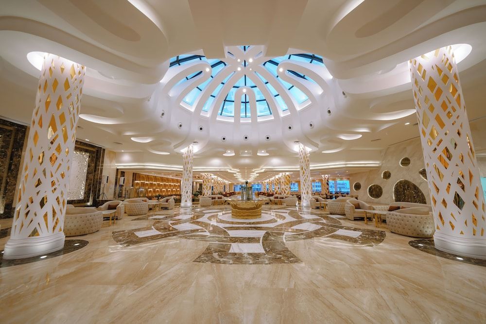 SIRENA BEACH RESORT & SPA 1