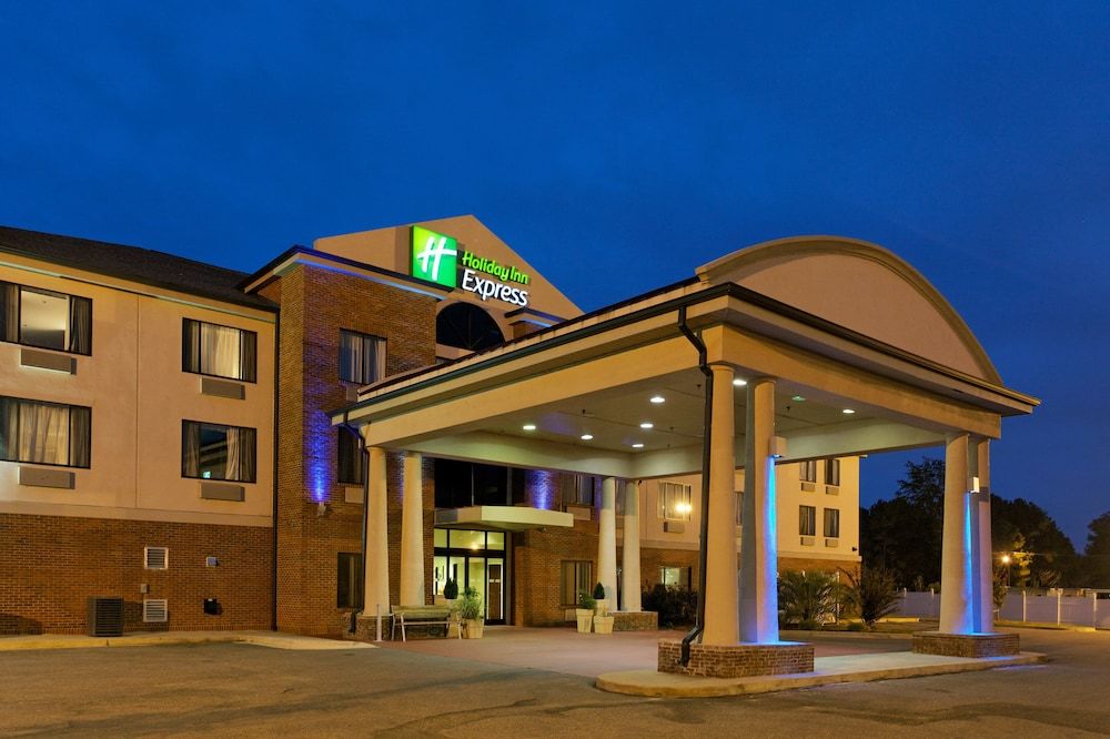 Holiday Inn Express & Suites SYLACAUGA by IHG 1