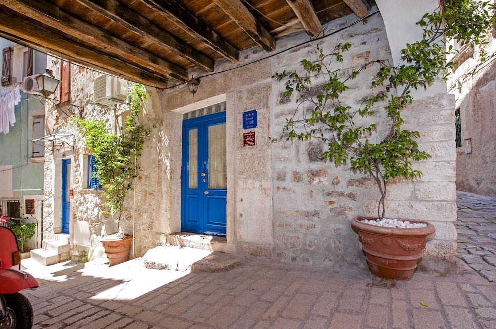 Guest house SOTTO I VOLTI Centro Storico 1