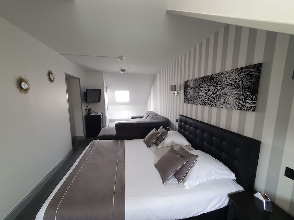 Hotel Le Saint-Yves 1
