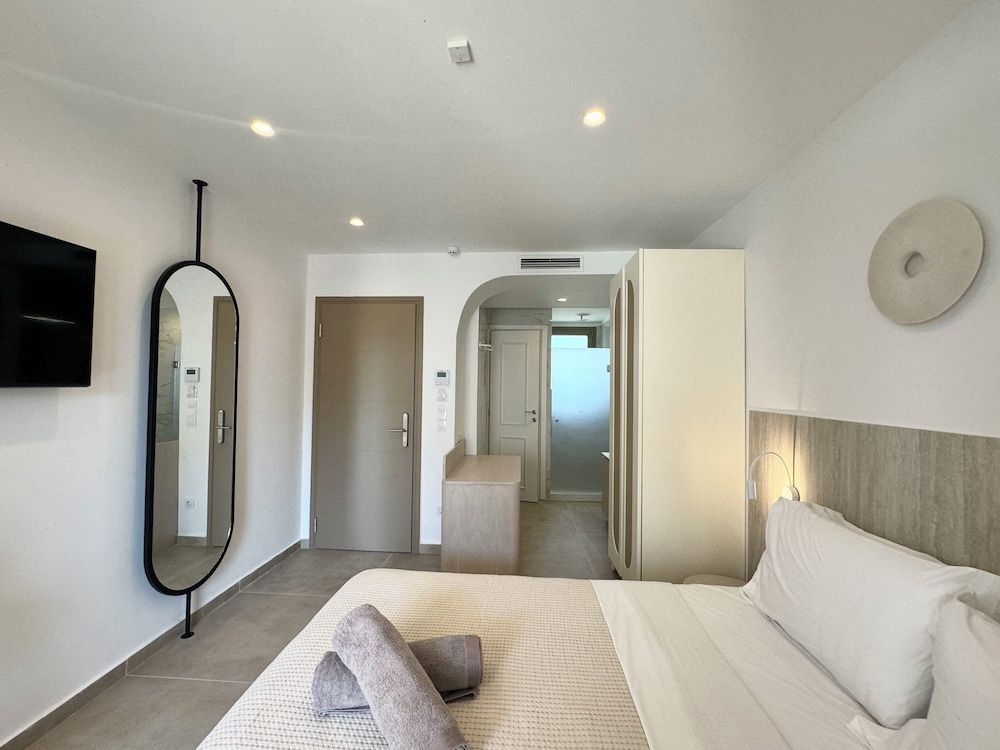 NŪSA suites & villas 2