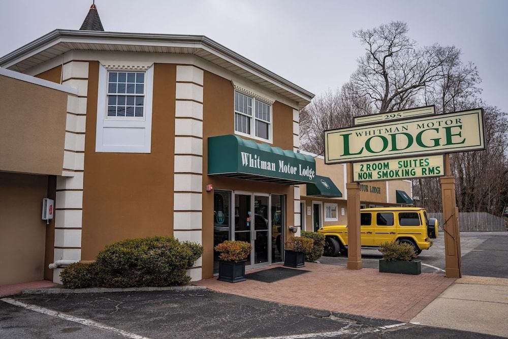 Whitman Motor Lodge 1