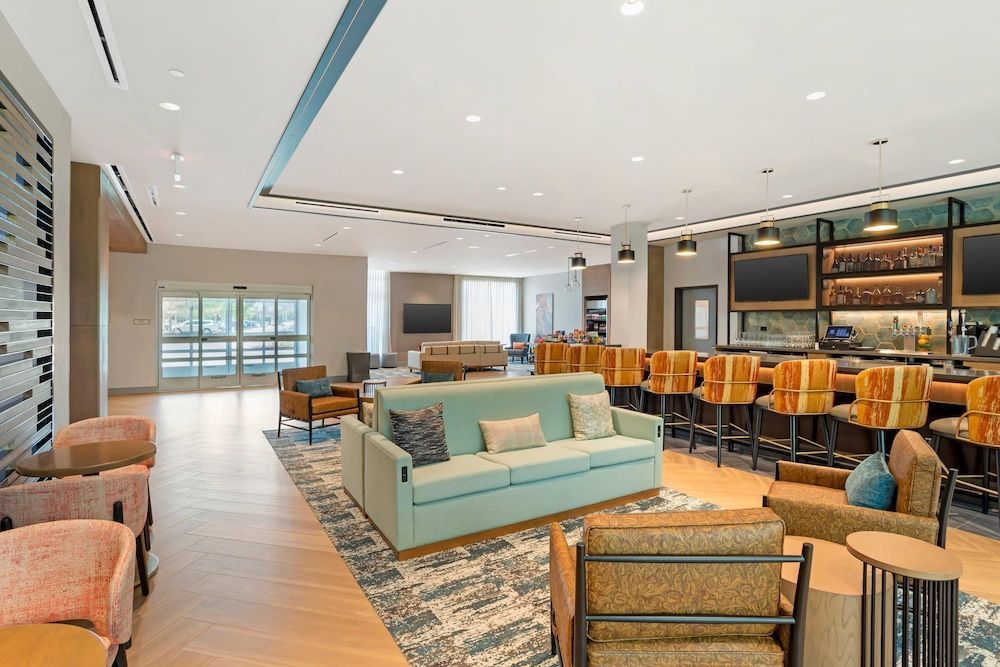 Cambria Hotel Fort Worth - Medical Center 2