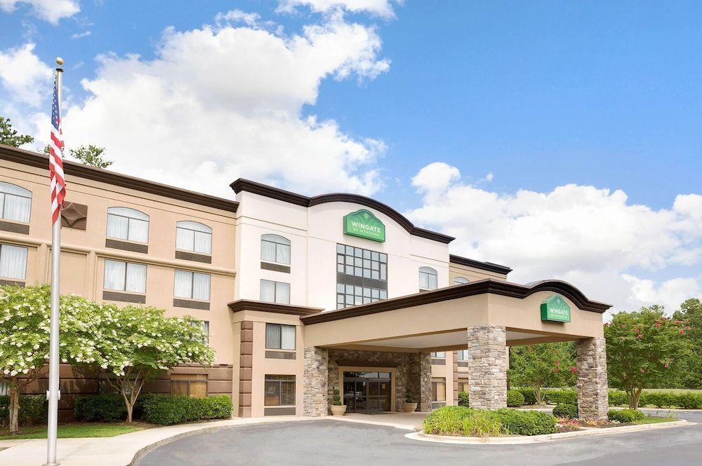 Wingate by Wyndham Raleigh Durham / Airport 1