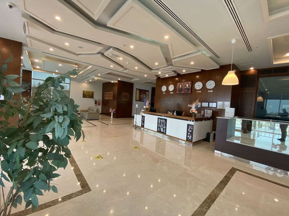 Sur Grand Hotel 2