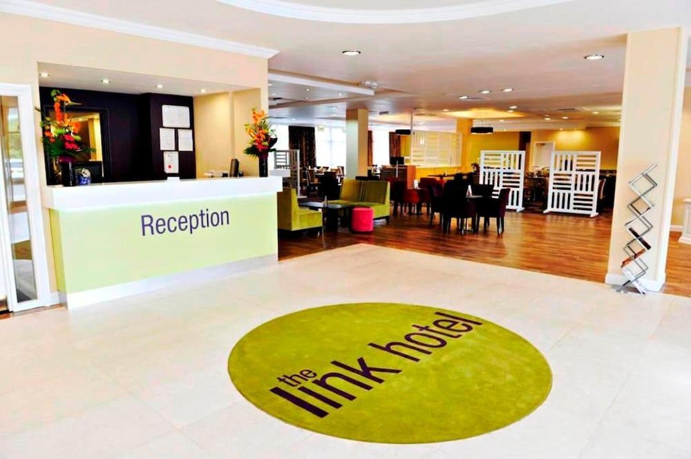 Link Hotel 2