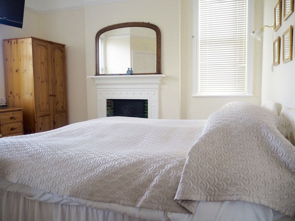 The Old Manse Pickering 2