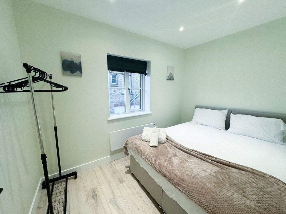 142 Huntingdon Town Centre Apartments 2