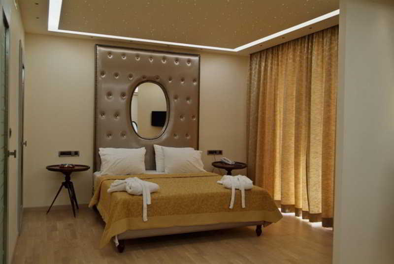 Comfy Boutique Hotel 2
