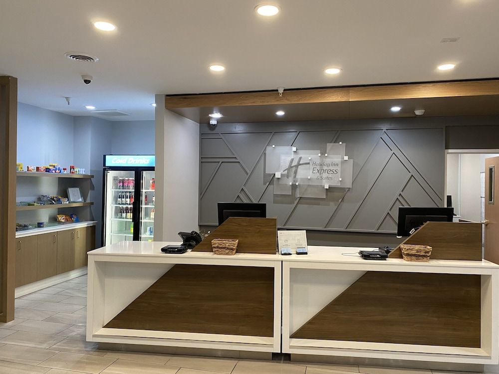 Holiday Inn Express & Suites PLYMOUTH by IHG 2