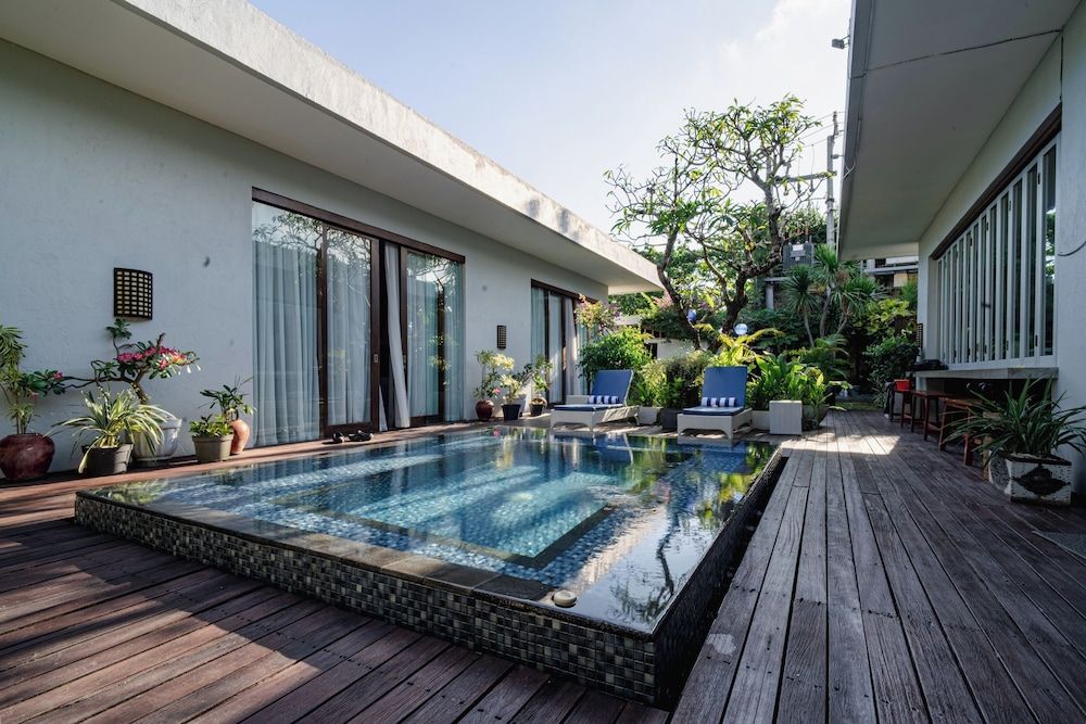 Jimbaran Beach Bliss Villa, Bali 1