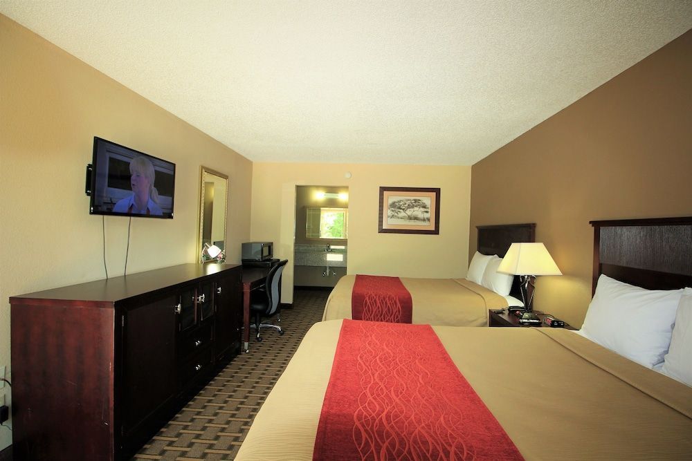The Night Inn 1