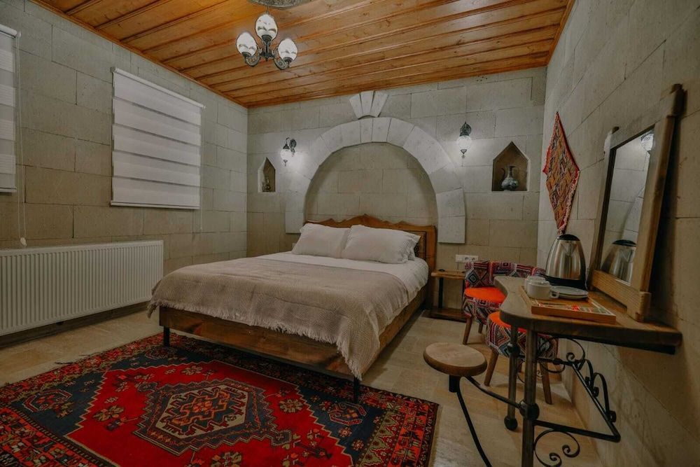 Asma Cave House 2