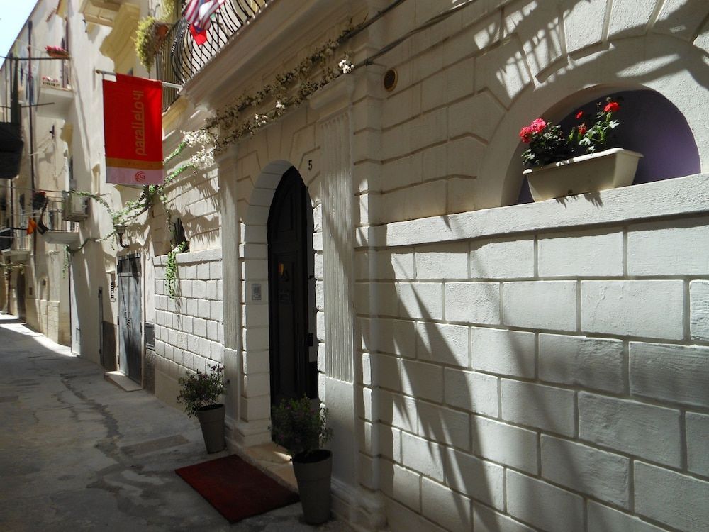 Relais Parallelo 41 1