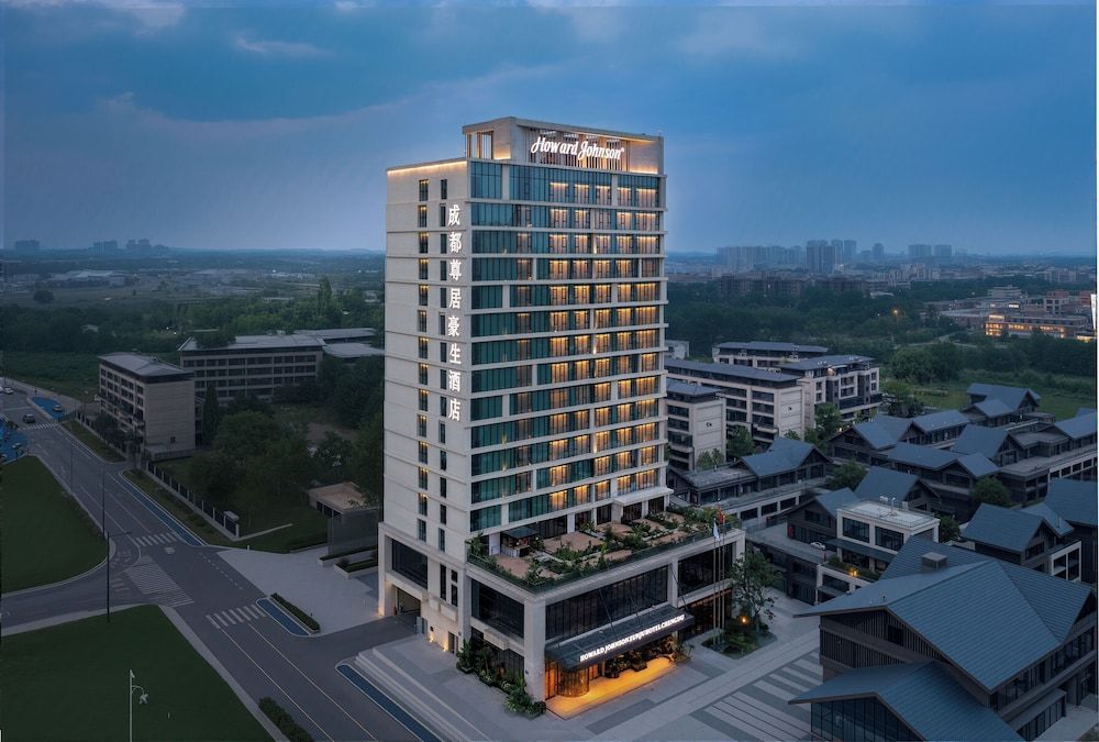 Howard Johnson by Wyndham Zun Ju Hotel Cheng Du 1
