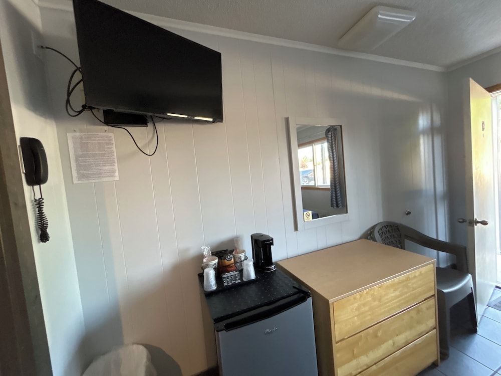 Silver Sands Hotel & Resort 2