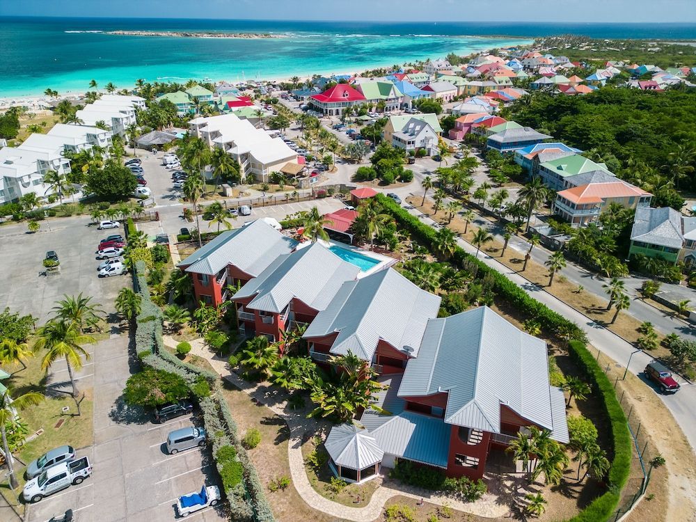 Palm Court Residence at Orient Bay -4 Stars 1