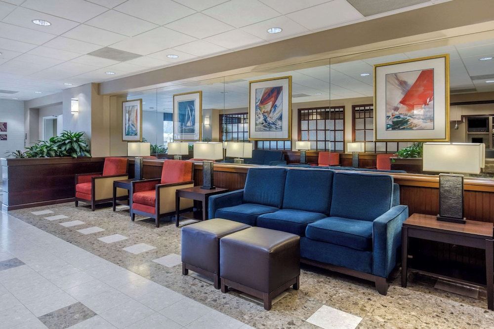 Comfort Inn Conference Center 2