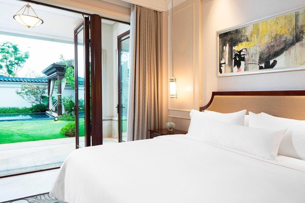 The Westin Zhujiajian Resort, Zhoushan 1