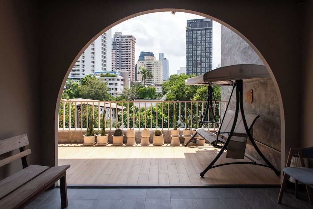 Shizuka House - 500 m walk to BTS Phrom Phong 1