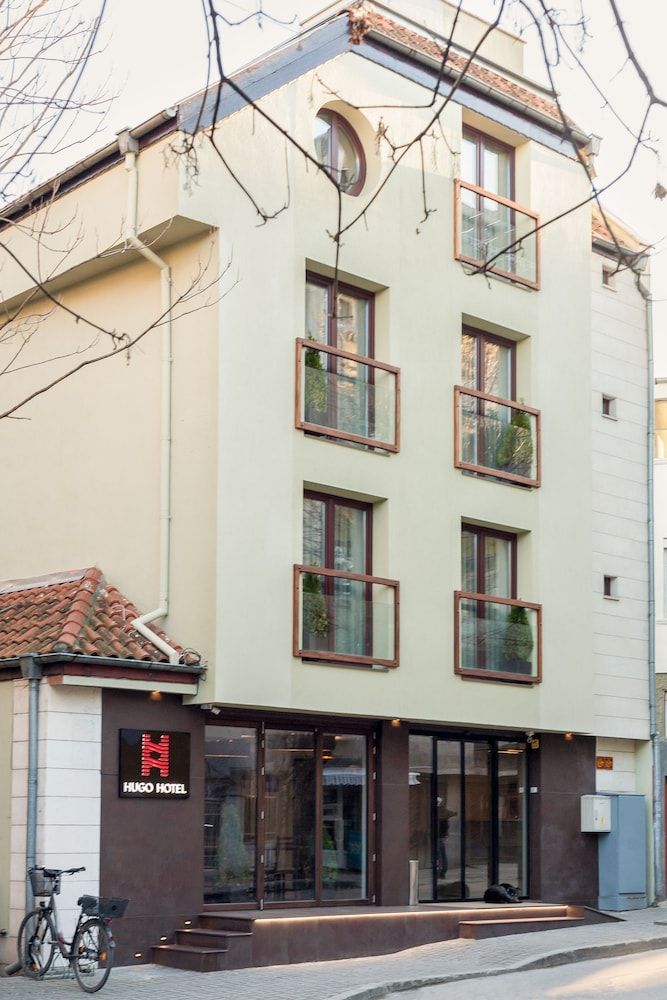 Hugo Hotel 1
