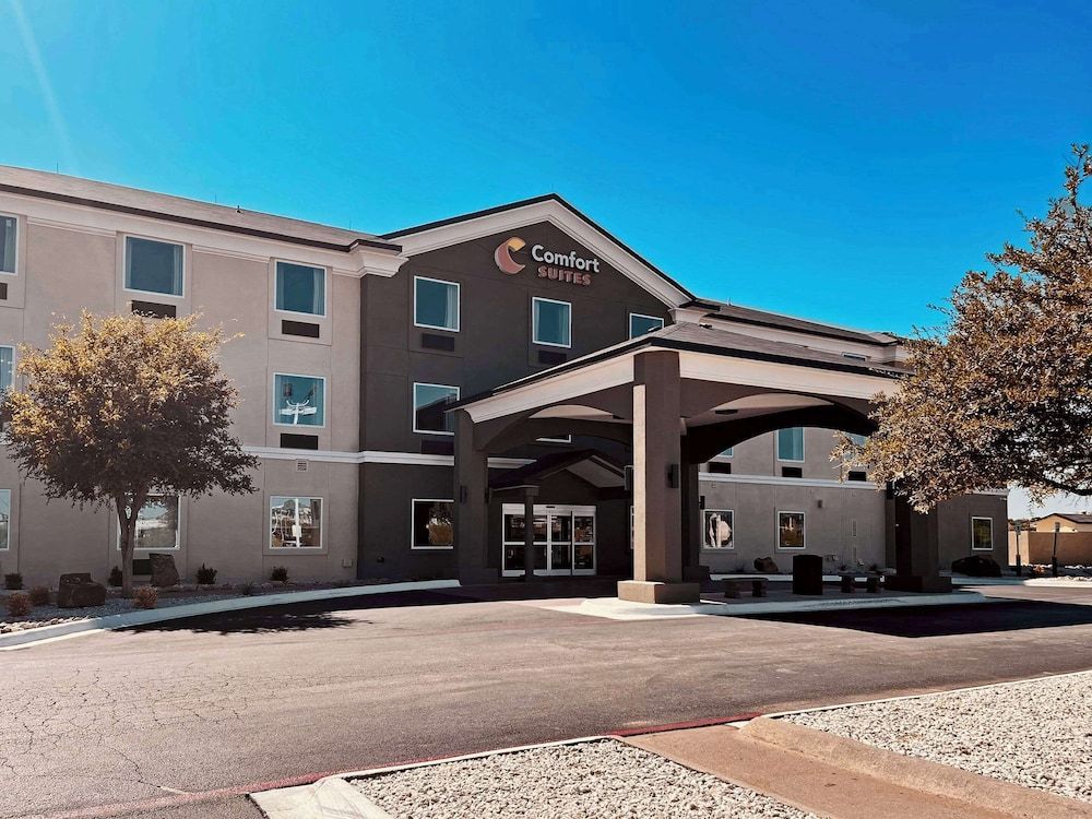 Comfort Suites San Angelo near University 1