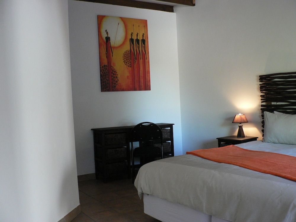 Mountain View Eco Lodge Montagu 2