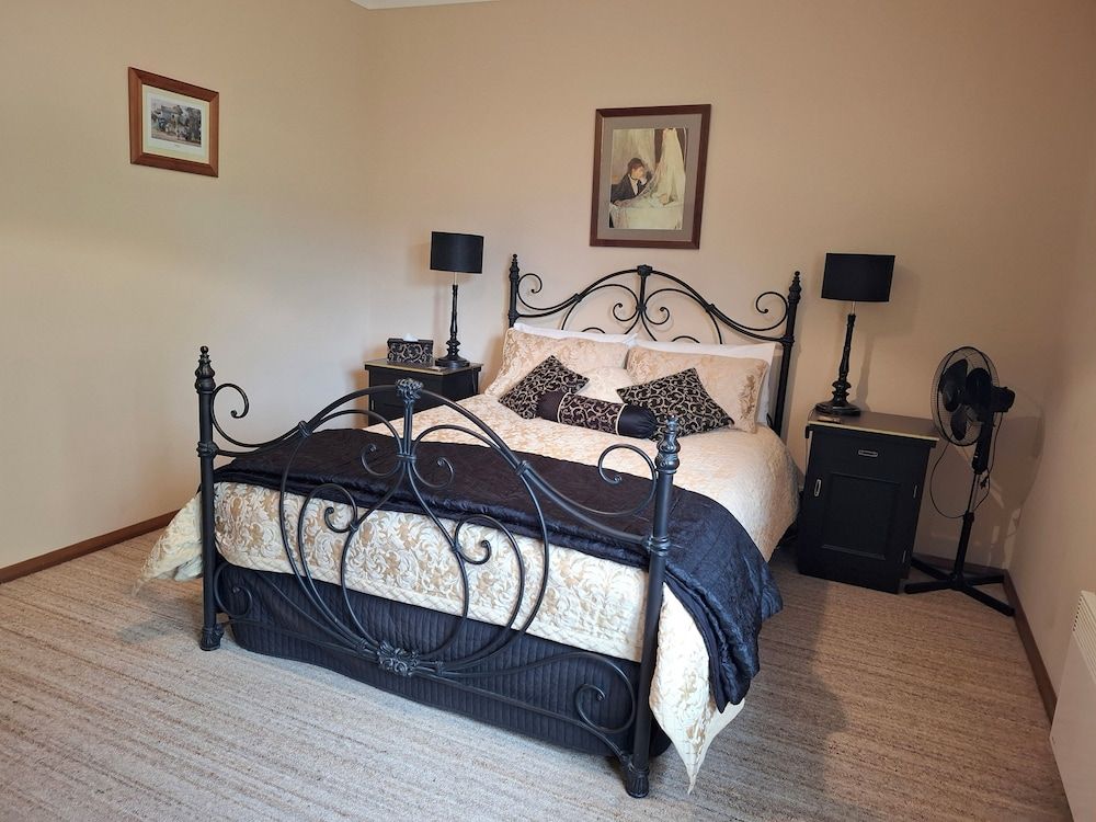 Cornwall Cottage 2