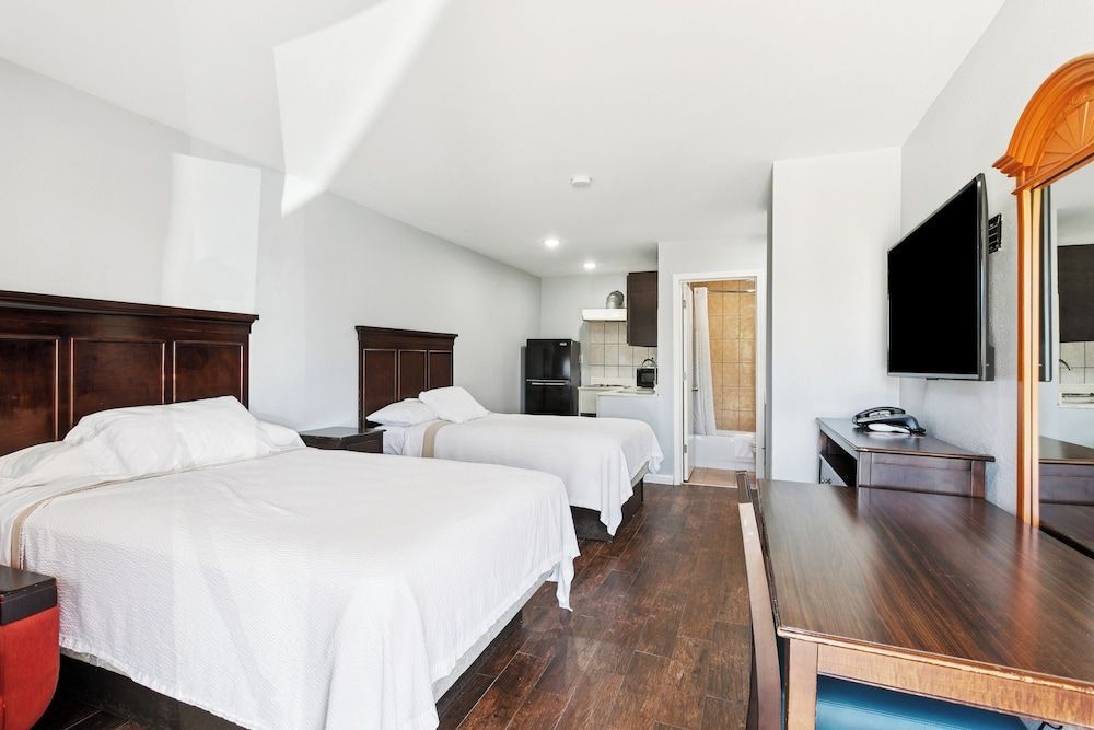 LaPlace Motel 1