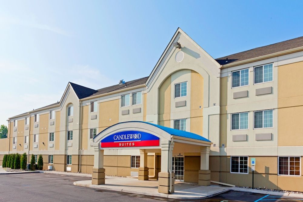 Candlewood Suites SECAUCUS - MEADOWLANDS by IHG 1