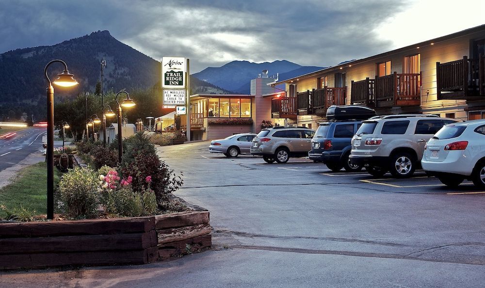 Alpine Trail Ridge Inn 1