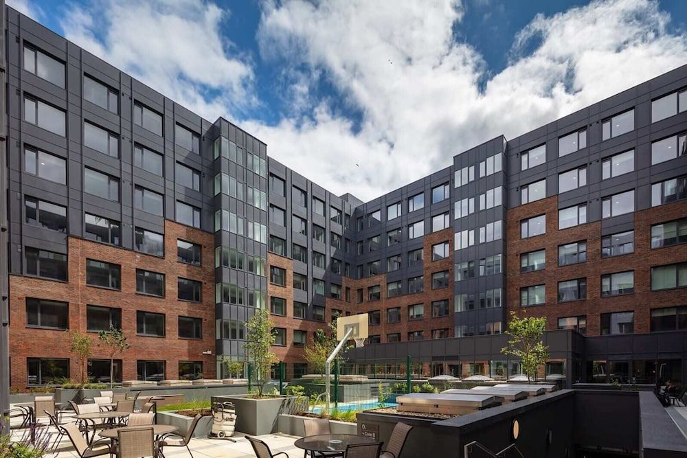 Canvas Point Campus in Dublin Docklands 1