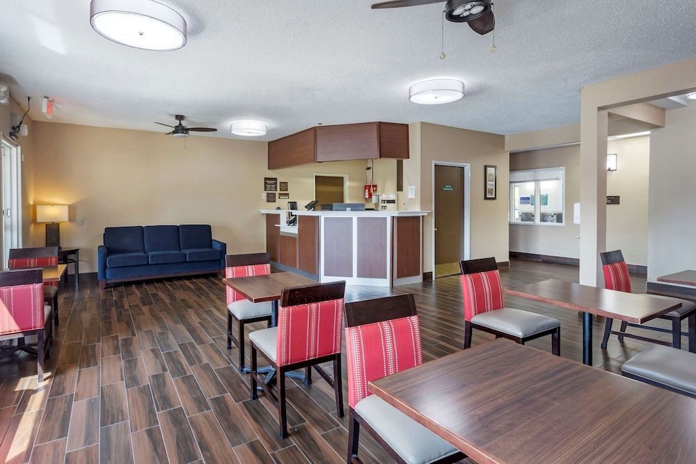 Comfort Inn Rockford near Casino District 2