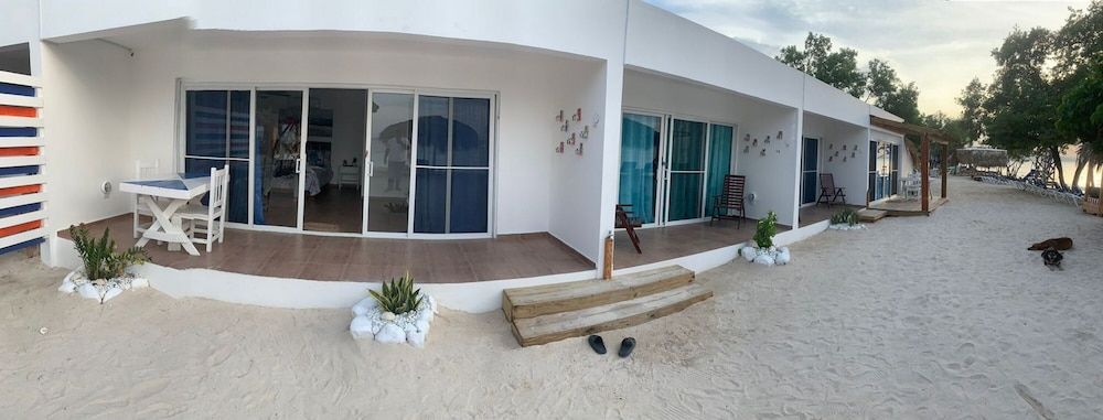 La Isla Bonita 1