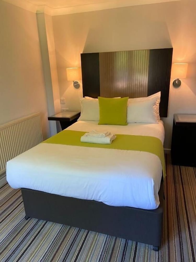 Warbrook House Heritage Hotel 2