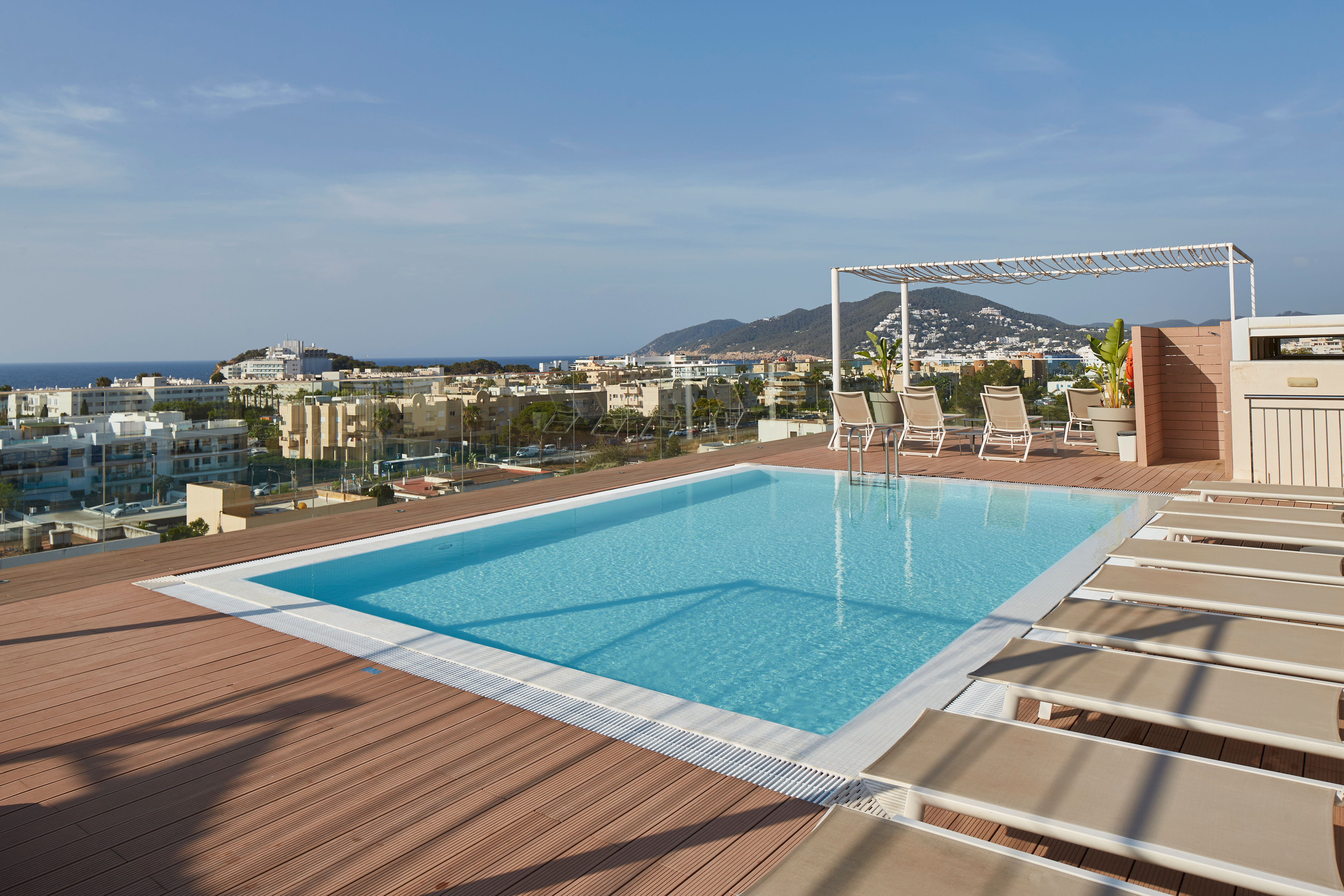 Invisa Aparthotel Casa Luis 2