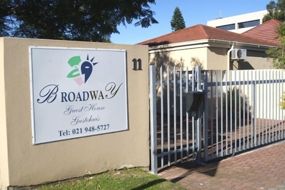 Broadway Guesthouse 1