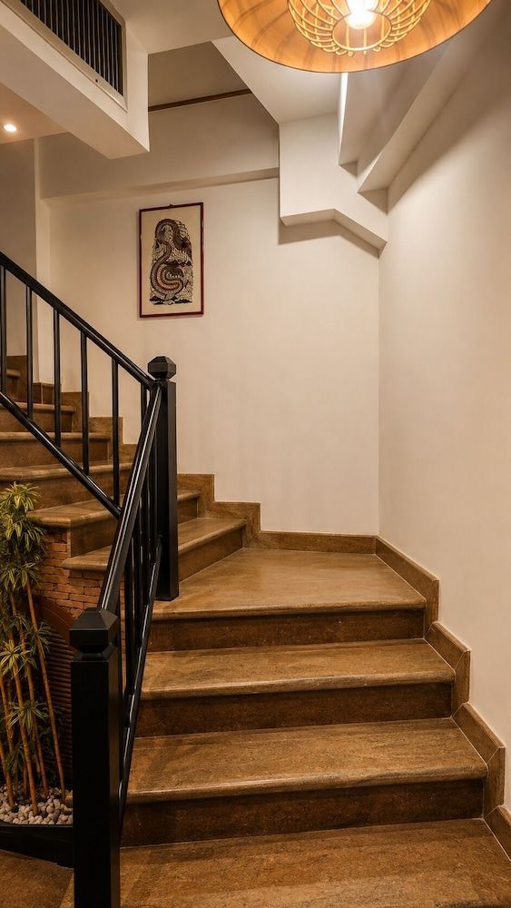 Max Residence 2