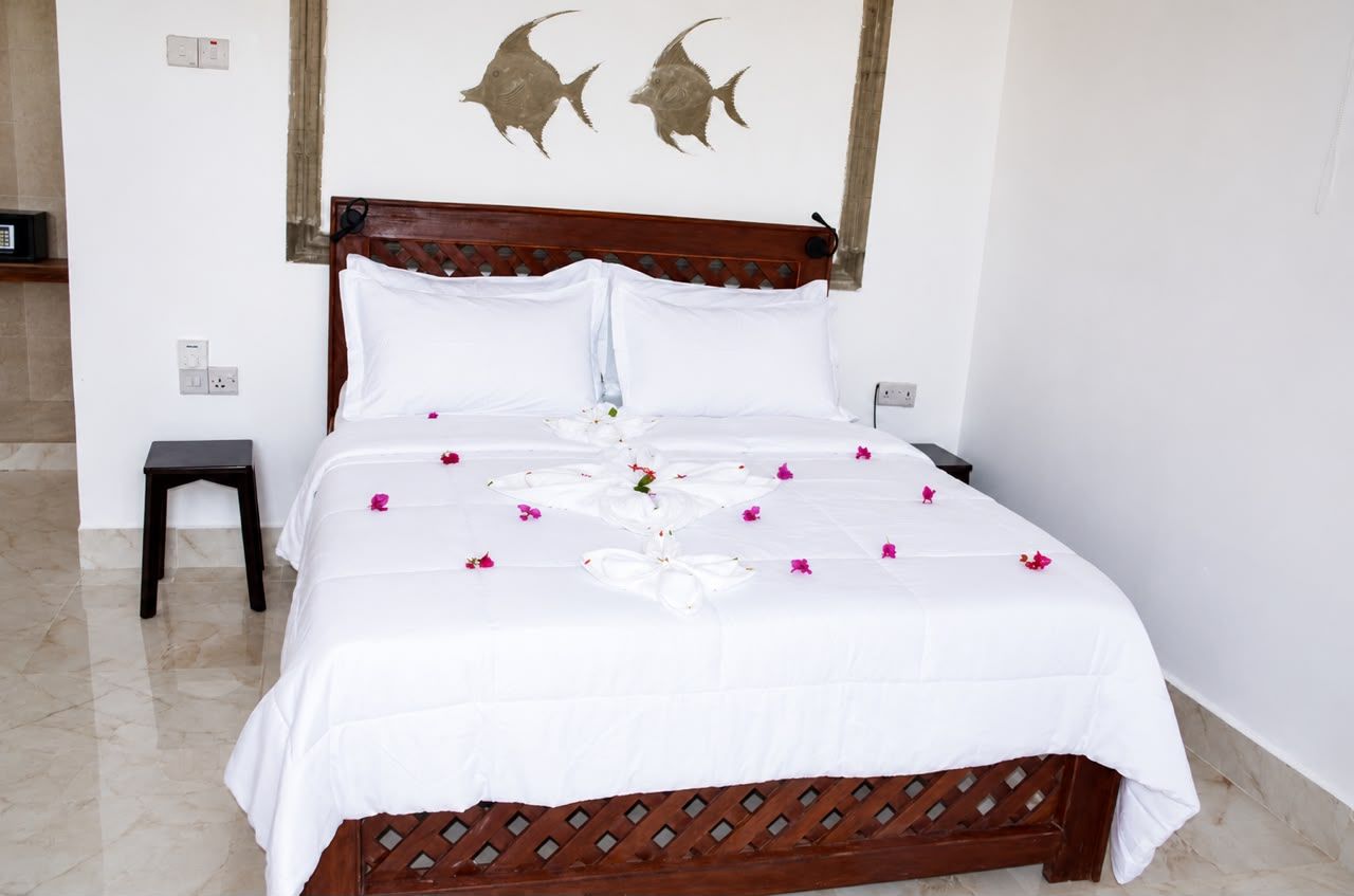The Lagoons Turtle Resort 2