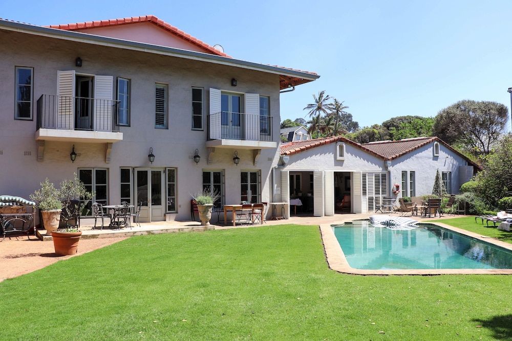 Maison H Guest House 1