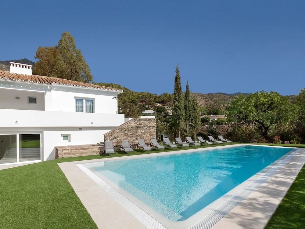 Top Luxury Marbella Villa 1